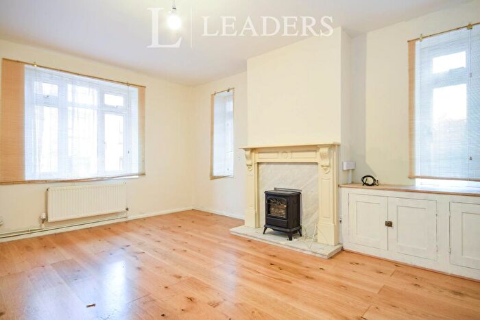 1 Bedroom Apartment To Rent In Trafalger Street, Norwich, NR1