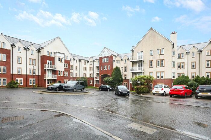 2 Bedroom Flat For Sale In Whitecraigs Court, Giffnock, Glasgow, East Renfrewshire, G46
