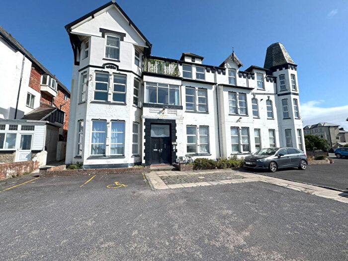 2 Bedroom Apartment For Sale In Franklyn Court, Promenade, Southport, PR9