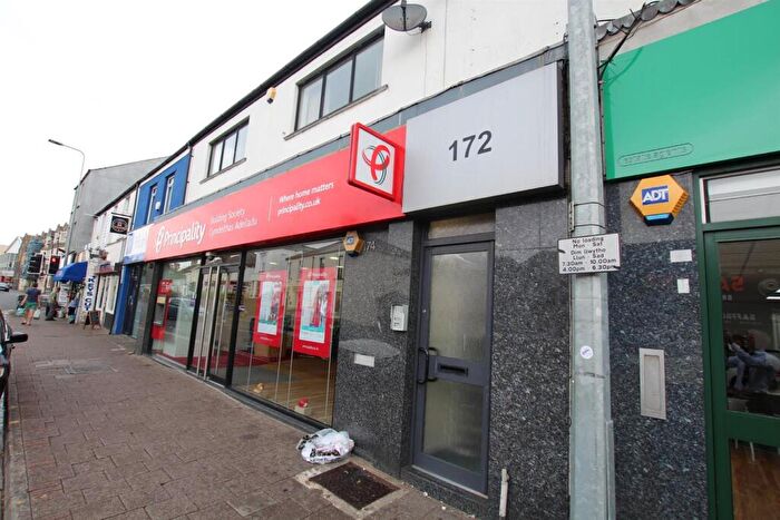 2 Bedroom Flat For Sale In Cowbridge Road East, Canton, Cardiff, CF11