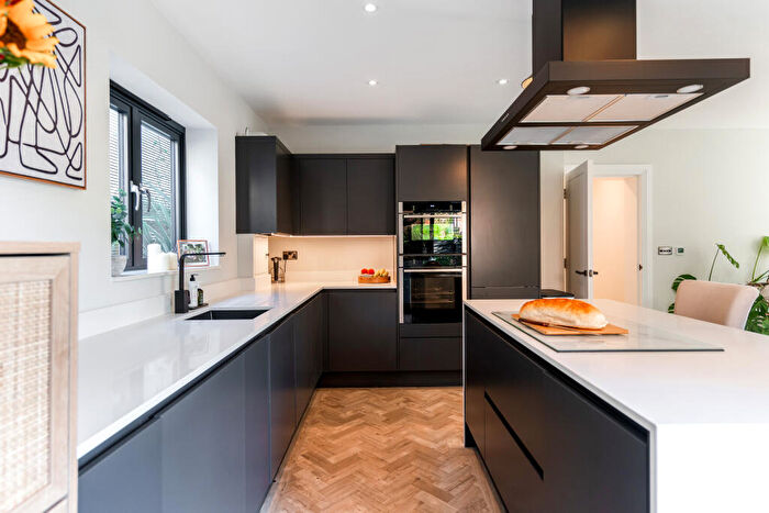 2 Bedroom Flat For Sale In Church Hill, Caterham, CR3