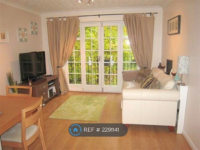 1 Bedroom Flat To Rent In Church Views, Maidenhead, SL6