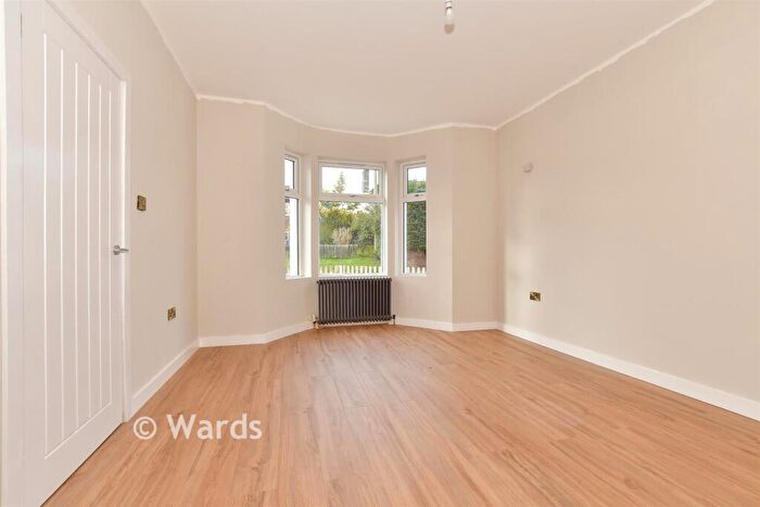 4 Bedroom Detached House For Sale In New Street, Ash, Canterbury, Kent, CT3