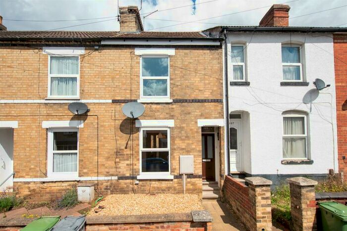3 Bedroom Terraced House To Rent In Palk Road, Wellingborough, NN8