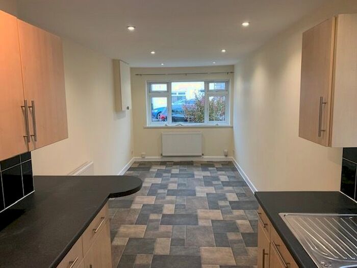 1 Bedroom Maisonette To Rent In Conybeare Road, Canton, Cardiff, CF5