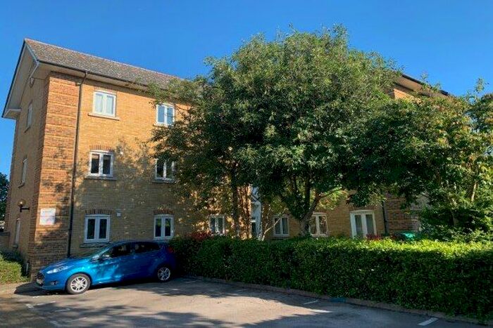 2 Bedroom Flat To Rent In Coates Quay, Chelmsford, CM2