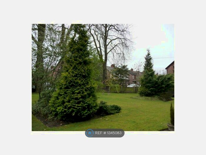 2 Bedroom Flat To Rent In Sagar Lodge, Cheadle Hulme, Cheadle, SK8