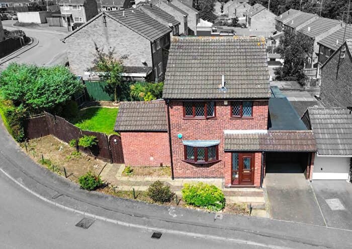 3 Bedroom Link Detached House For Sale In Birkenshaw Road, Off Groby Road, Leicester, LE3