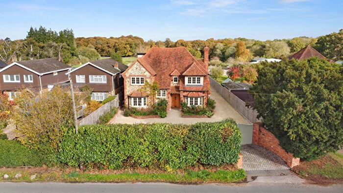 5 Bedroom Detached House For Sale In Denham Lane, Gerrards Cross, SL9