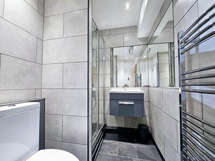 1 Bedroom Penthouse To Rent In Victoria Quays, Navigation Walk Leeds, LS10