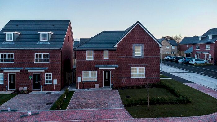 3 Bedroom Semi-Detached House To Rent In Braeburn Drive, Orchard Meadows, Warrington, WA4