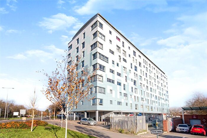 1 Bedroom Flat For Sale In Wetherburn Court, Bletchley, Milton Keynes, Buckinghamshire, MK2