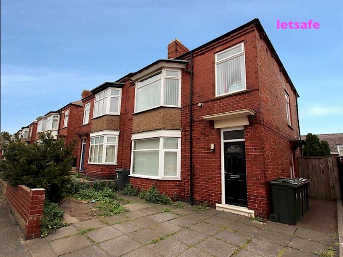 2 Bedroom Flat To Rent In Rothbury Terrace, North Shields., NE29