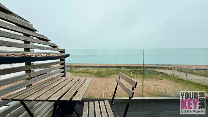 3 Bedroom Apartment For Sale In Sandgate High Street, Sandgate, Folkestone, Kent, CT20