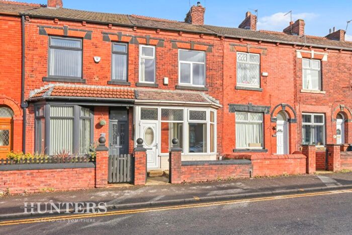 2 Bedroom Terraced House For Sale In Middleton Road, Chadderton, Oldham, OL9