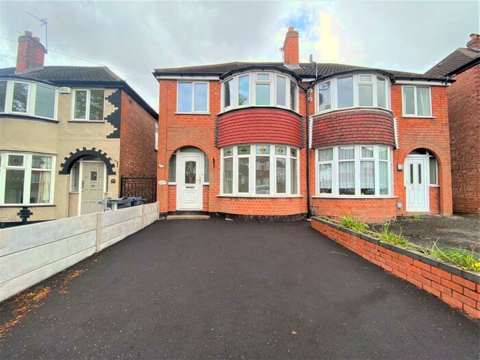 3 Bedroom Semi-Detached House To Rent In Mildenhall Road, Great Barr, Birmingham, B42