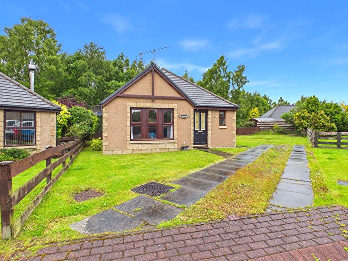 3 Bedroom Bungalow For Sale In Carn Sleamhainn, Aviemore, PH22