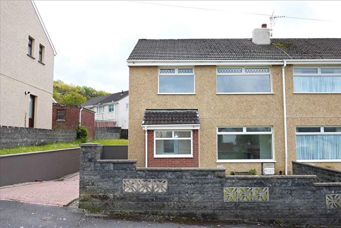 3 Bedroom Semi-Detached House To Rent In Trilwm, Trimsaran, Llanelli, SA17