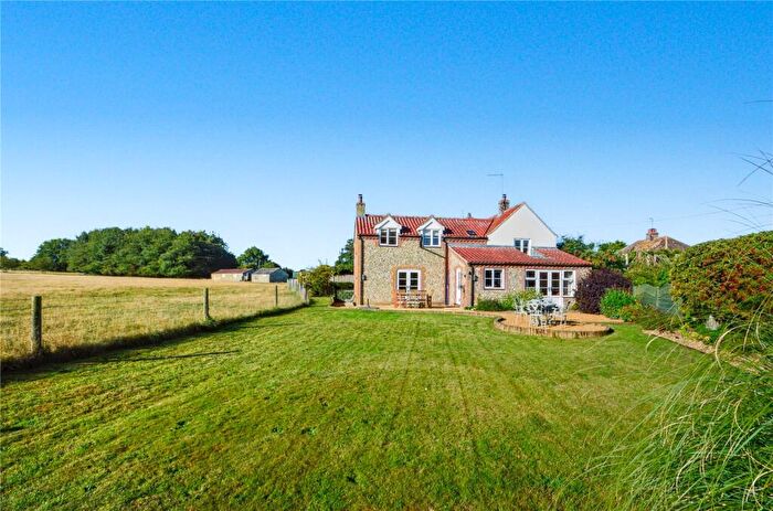 4 Bedroom End Of Terrace House For Sale In Pockthorpe, Norfolk, PE31