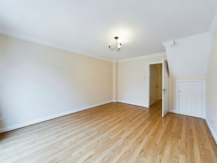 2 Bedroom End Of Terrace House To Rent In Holly Drive, Aylesbury, Buckinghamshire, HP21