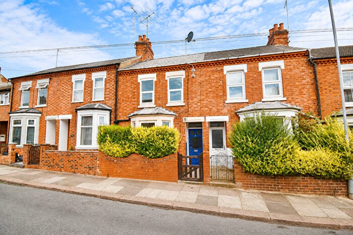 2 Bedroom Terraced House For Sale In Cecil Road, Northampton, NN2