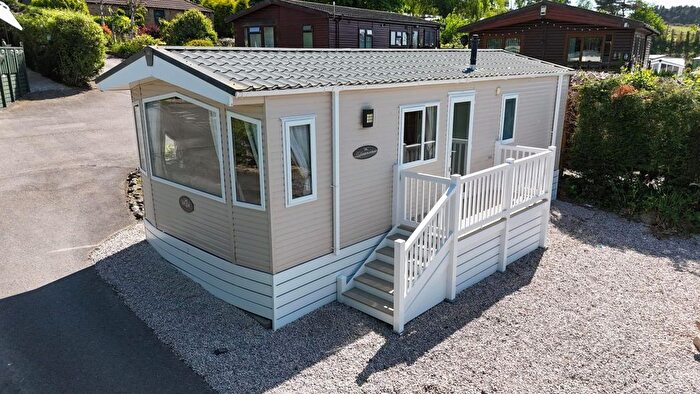 2 Bedroom Mobile/park Home For Sale In Capernwray, Carnforth, LA6