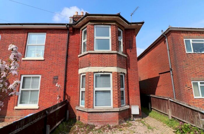 6 Bedroom House To Rent In A Avenue Road, SO14