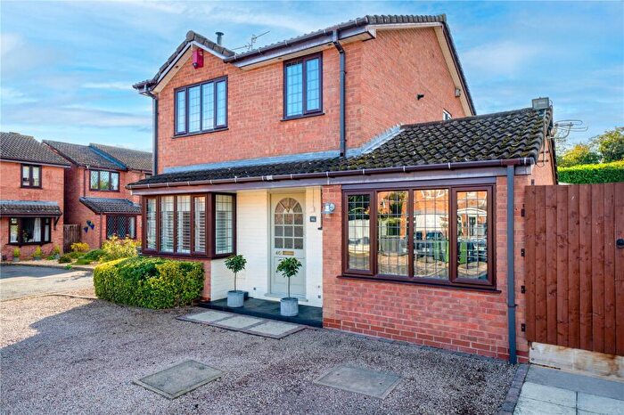 3 Bedroom Detached House For Sale In Chaffinch Drive, Kidderminster, Worcestershire, DY10