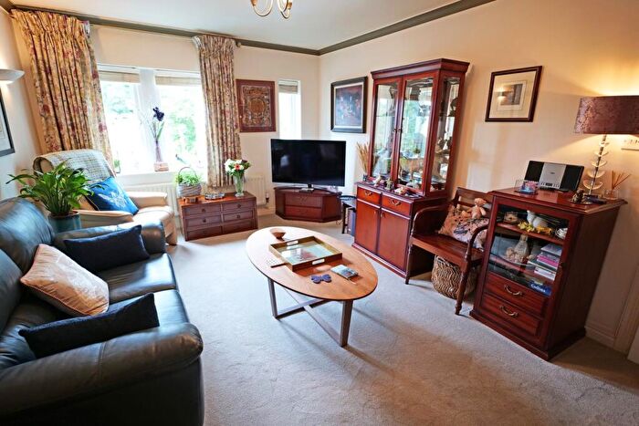 2 Bedroom Flat For Sale In Gisburn Road, Barrowford, BB9