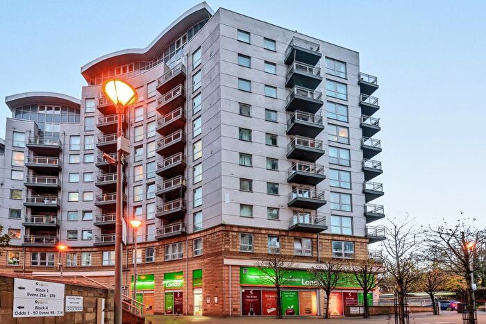 2 Bedroom Apartment To Rent In Alencon Link, Basingstoke, RG21