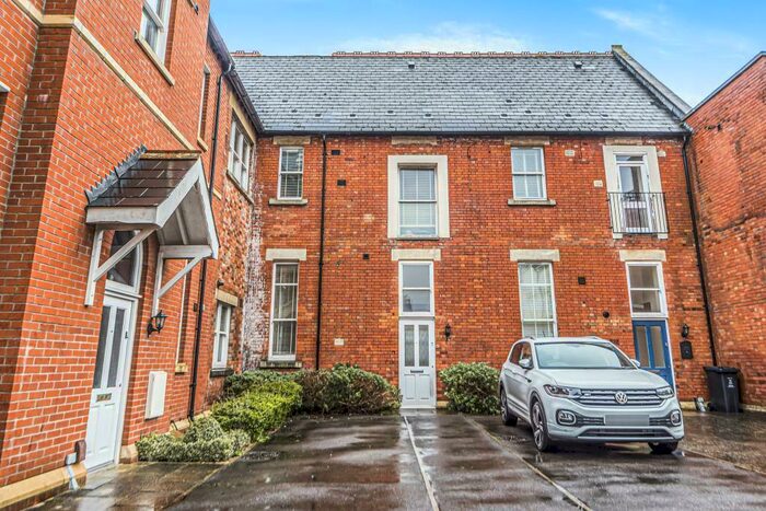 2 Bedroom Terraced House To Rent In The Marlestones, Old Town, SN1