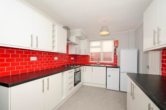 4 Bedroom Semi-Detached House To Rent In Bailey Road, Hmo Ready, OX4