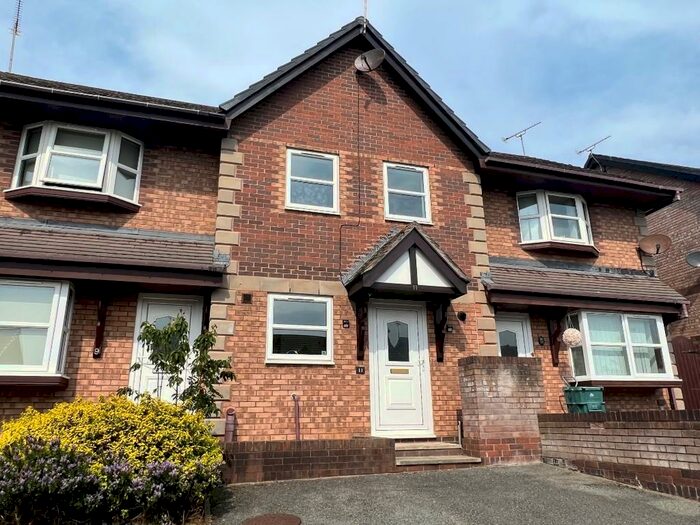 2 Bedroom Terraced House To Rent In Ward Close, LL30