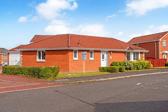 3 Bedroom Detached Bungalow For Sale In Glenisla Court, Whitburn, EH47