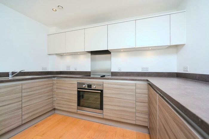 2 Bedroom Apartment To Rent In Sirius, The Boardwalk, BN2