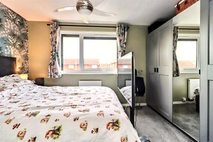 2 Bedroom Terraced House For Sale In Cul Se Sac Close To Lovely Walks In Clevedon, BS21