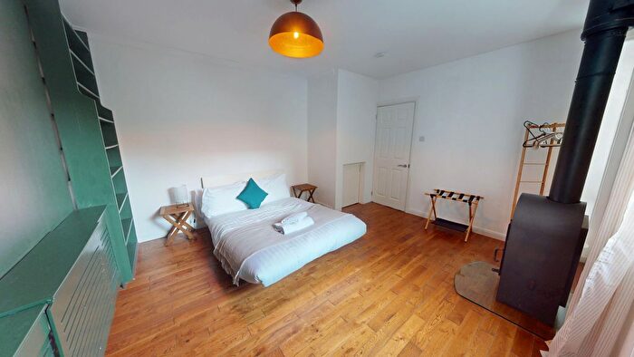 3 Bedroom Terraced House To Rent In Crown Gardens, City Centre, Brighton, BN1