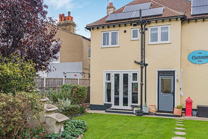 3 Bedroom Semi-Detached House To Rent In Eastern Esplanade, Southend-On-Sea, SS1