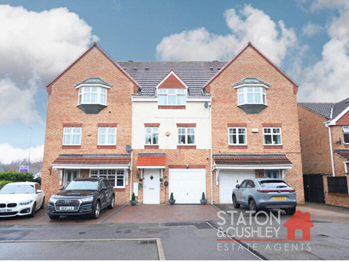 3 Bedroom Terraced House For Sale In Opal Close, Mansfield, NG18