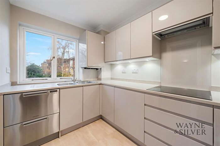 2 Bedroom Apartment To Rent In Haverstock Hill, Belsize Park, NW3