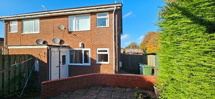 1 Bedroom Flat To Rent In Lambton Close, Ryton, NE40