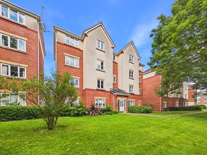 1 Bedroom Flat For Sale In Holyhead Road, Wednesbury, WS10