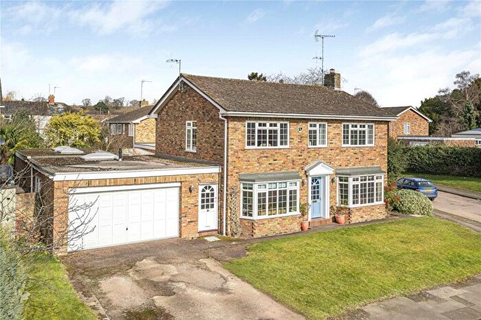 4 Bedroom Detached House For Sale In Hall Close, Harpole, Northampton, Northamptonshire, NN7