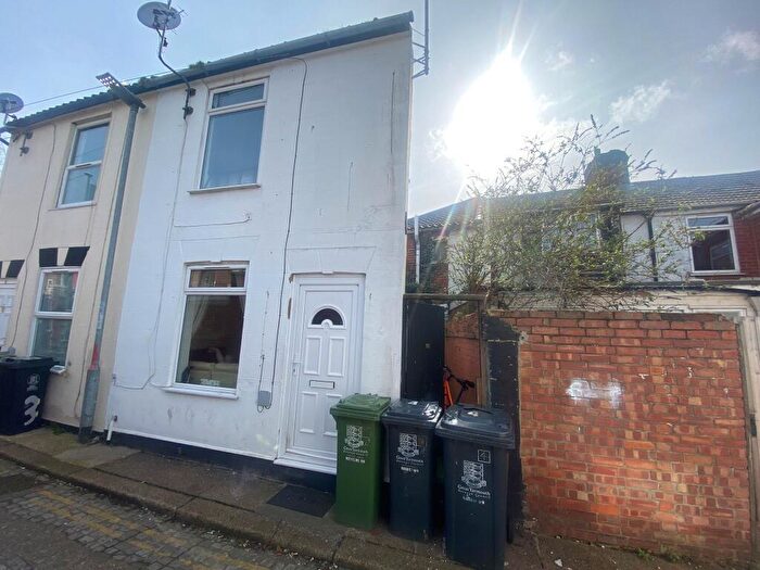 1 Bedroom Semi Detached House To Rent In Nelson Road Central, Great Yarmouth, NR30