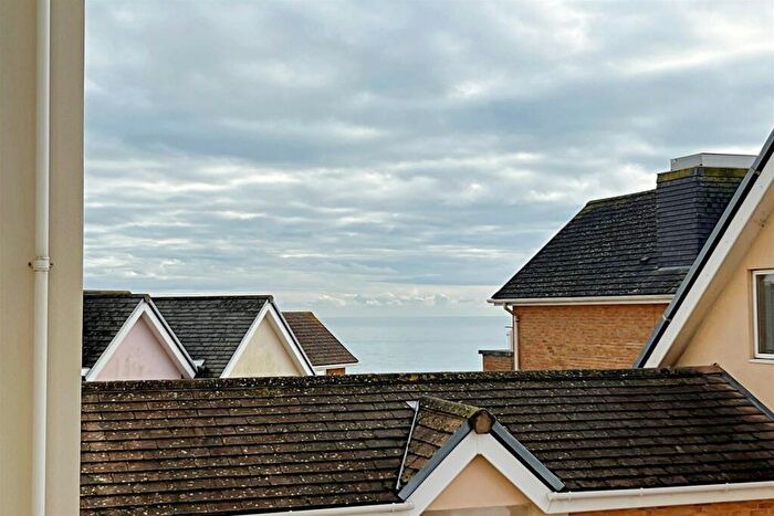 2 Bedroom Flat To Rent In Boscombe Spa, BH5