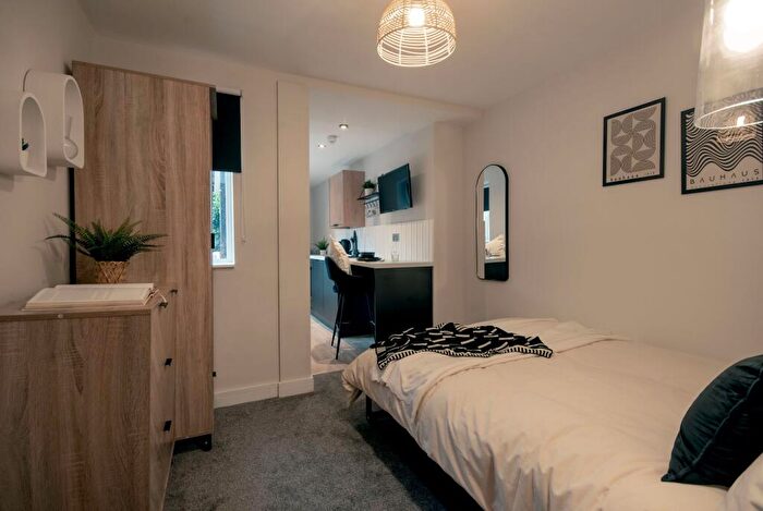 Studio To Rent In Room, King Alfred Street, DE22