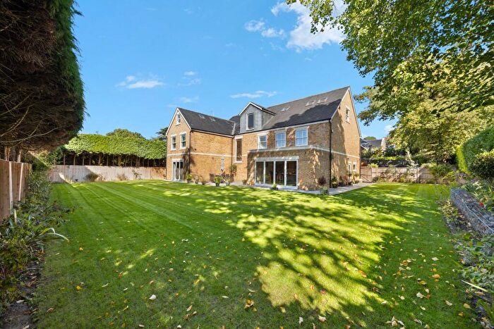 6 Bedroom Detached House For Sale In Benfleet Close, Cobham, KT11