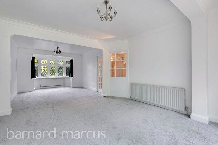 5 Bedroom Property To Rent In Croydon Road, Wallington, SM6