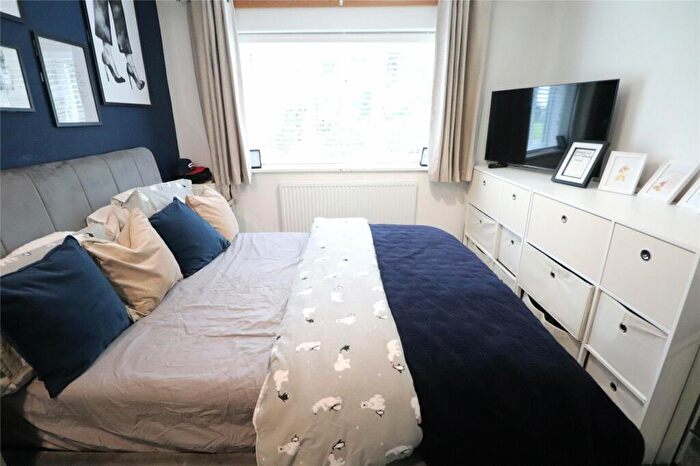 3 Bedroom Terraced House For Sale In Arnull Crescent, Daventry, Northamptonshire, NN11