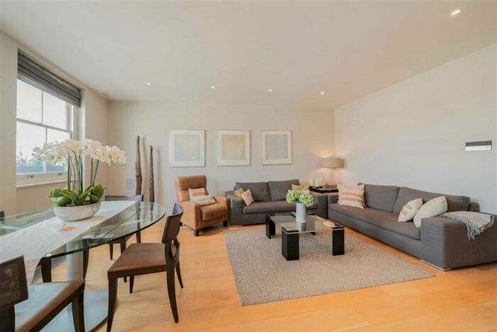 2 Bedroom Flat To Rent In Cornwall Gardens, London, SW7